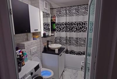 Vanzare apartament 3 camere , parter , micro 11 Târgoviște - 14