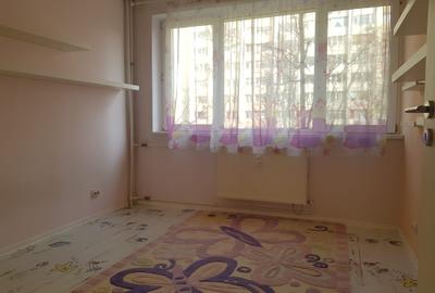 Apartament 3 camere, et 2/10, parcare, piata Unirii - 10