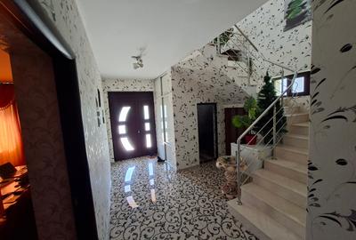 Casă de vânzare în Pipera - 5 camere, ideală pentru familie - 12