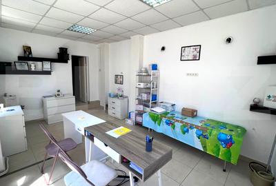 Spațiu comercial, de 35.00 mp, în Cetate