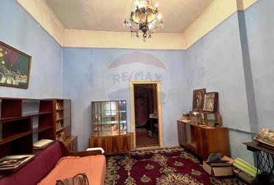 Casă / Vilă cu 3 camere de vânzare pe strada Domnească, Galați - 5