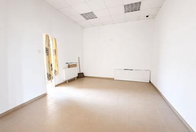 Spatiu comercial cu vitrina de inchiriat in Oradea, Decebal - 5