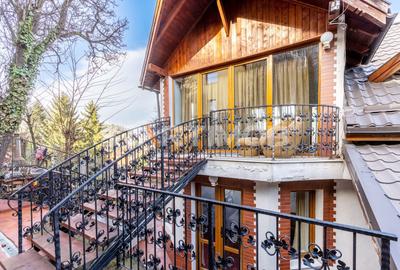 Vila mobilata ultracentral Brasov - 24