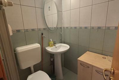 Inchiriere apartament de 3 camere - 15