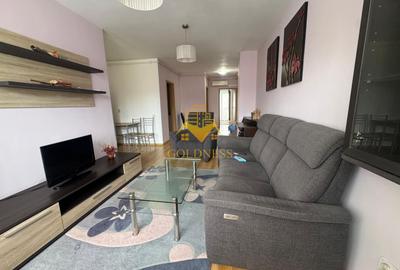 Apartament cu 3 camere semidecomandat, mobilat în Central