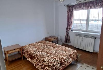 3 camere / Bd. Decebal – Alba Iulia / Unirii - 5