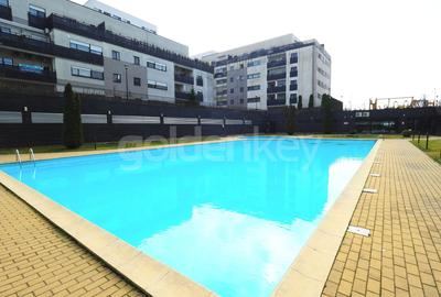 Apartament mobilat cu 3 camere | piscina | sala fitness | 2 parcari - 1