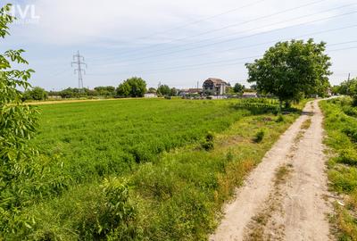 Teren generos de vanzare in Bujac