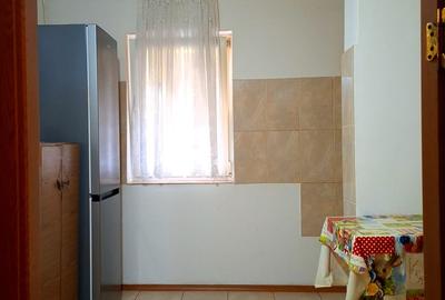3 camere Prundu , Decomandat / 2 băi / 2 balcoane , finisaje clasice! - 11