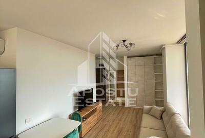 Apartament cu 2 camere semidecomandat, mobilat în Torontalului