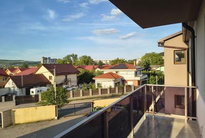 Apartament cu 2 camere semidecomandat în Florești