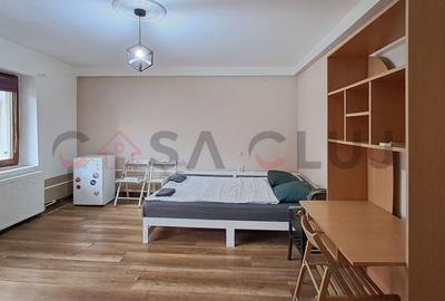 Apartament cu 14 camere decomandat, mobilat în Ultracentral