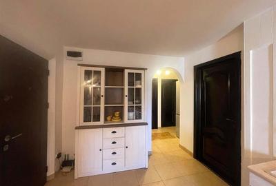 Apartament 3 camere | Obcini | Decomandat | Etaj 1| 3c-4563 - 3