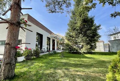 Vila cu 5 camere // * 565 mp gradina* // Tunari - 43