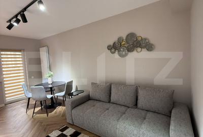 Apartament cu 3 camere semidecomandat, mobilat în Florești