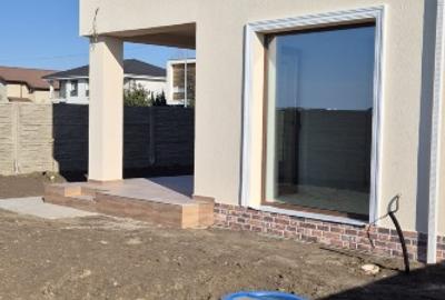Propretar vand casa individuala cu garaj in Dumbravita - 2
