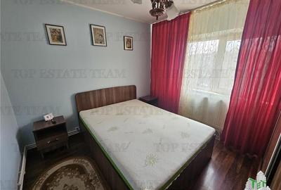 Apartament 2 camere etaj 4/4 curat si luminos - Poarta 6, Constanta - 12