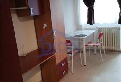 Garsonieră decomandată, mobilată în Drumul Taberei