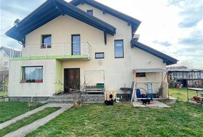 Casa solida, 4 dormitoare, 3 bai, 280 mp construiți, teren 1100 mp – Stupin - 2