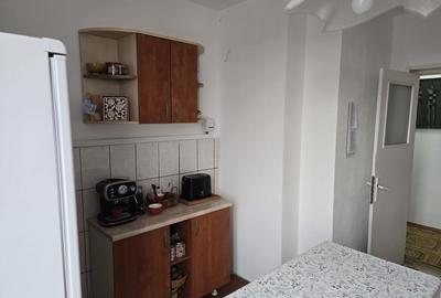 LOC. RACACIUNI,  APARTAMENT 3 CAMERE - 10