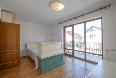 VILA DE LUX - DN1 - Liceul Francez - 17