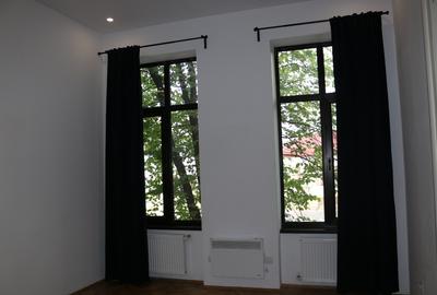 SEDIU REPREZENTATIV ÎN CARTIERUL CREATIV – 220 MP - 6