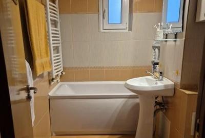 APARTAMENT 3 CAMERE DECOMANDAT CONFORT 0 ZONA INEL2 - 4