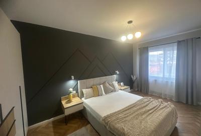 OPORTUNITATE !!! se vinde apartament ULTRAMODERN  Str Urusagului 3 camere - 1