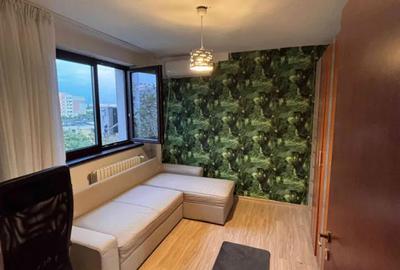 Apartament cu 2 camere decomandat, mobilat în Titan
