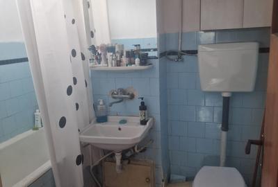Vest,se vinde apartament decomandat 2 camere,pret 55000 euro. - 8