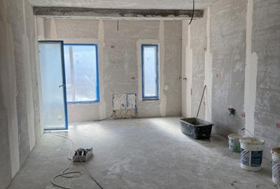 Apartament cu 2 camere semidecomandat în Torontalului