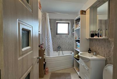 Apartament 3 camere 2 bai/Cartierul Independentei strada Gliei - 4