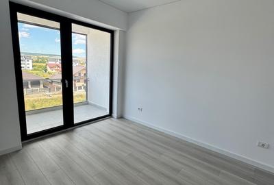 ⭐𝗢𝗳𝗲𝗿𝘁𝗮 𝘀𝗽𝗲𝗰𝗶𝗮𝗹𝗮̆ BLOC 5/6 FERMELOR - BOXA CADOU/ESALONAREA PLATII - 6