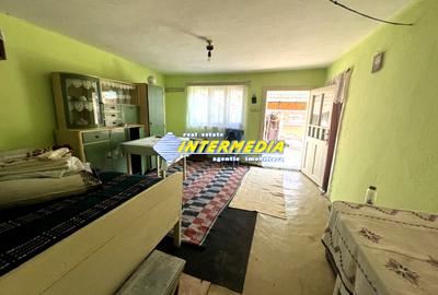 OKAZIE! Casa in Cricau 3 Camere 1300 mp. Curte Teren Fantana Utilitati Asfalt - 4