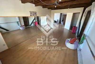 Casa spatioasa pe 3 nivele - Sigmir - 18