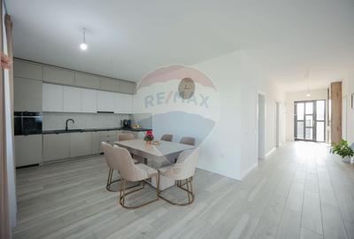 Casă de vânzare cu 3 dormitoare, Livada de Bihor - 1