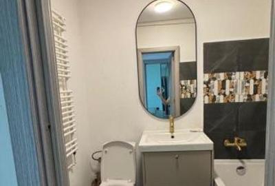 Apartament 3 camere decomandat in bloc de 4 etaje metrou Romancierilor - 7