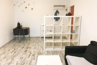 Apartament cu 2 camere semidecomandat, mobilat în Titan