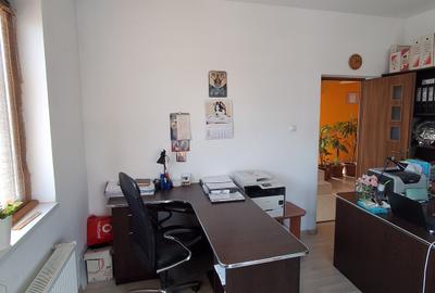 Vila in Bucurestii Noi,ideala pentru sediu firma/birouri (pret 400 k plus TVA) - 8