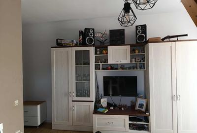 Apartament 3 camere, pe 2 nivele, 80 mp utili, parcare, Porii Floresti - 2