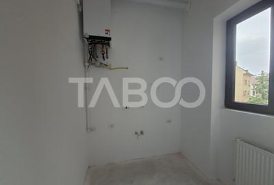 Garsoniera decomandata de vanzare in zona Centrala - cladire renovata - 2