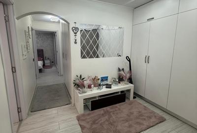 Apartament 3 camere complet renovat • Parter • Zona Comisia  Centrala - 6