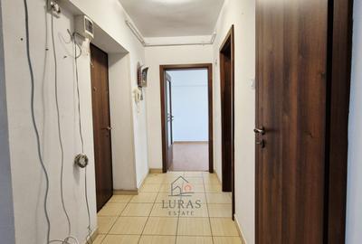 Apartament de vanzare Tomis 2 | 2 camere | Decomandat - 11