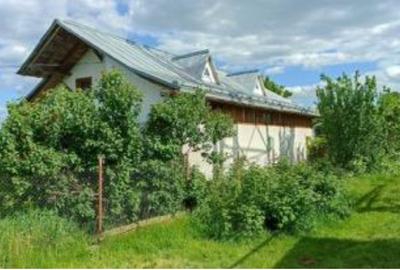 Prorietate  formata din Teren intravilan, casa si teren extravilan