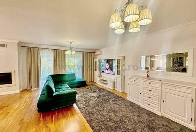 Apartament cu 4 camere decomandat în Pipera