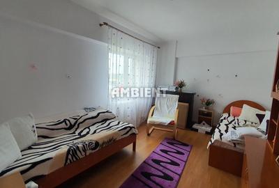 Apartament 3 camere, etaj 7, decomandat, zona TRAIAN - BCR; - 3