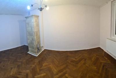 De Vanzare Casa Individuala cu 1 camere, Romana sector 1 - 3