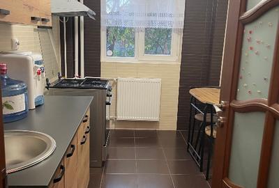 Închiriez apartament 2 camere Dristor - 1