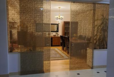 Vila P+1+M la cheie,428 mp,500 m de plaja–investitie excelenta! - 1