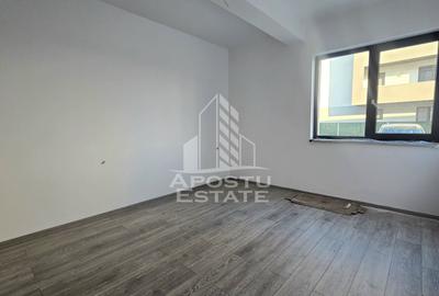 Apartament cu 2 camere semidecomandat în Giroc